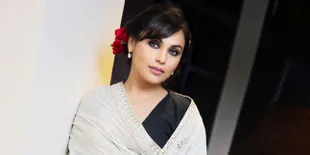 Bergaya Bak Sosialita, Rani Mukherjee Liburan Cantik di Venice