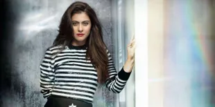 Bergaya Retro, Ini Penampilan Memukau Kajol Yang Belum Terungkap