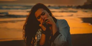 Berkarya di Masa Pandemi Covid-19, Sarah Saputri Gandeng Kaka Slank Kolaborasi Lagu 'Lolalove'