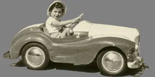 Berkat Tutorial Youtube, Bocah 8 Tahun Kemudikan Mobil ke McD