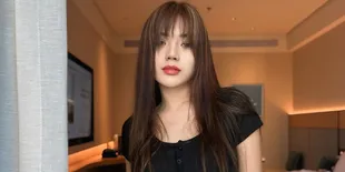 Berlliana Lovell Nangis Lihat Video Driver Ojol Dilindas Mobil Brimob: Harusnya Bisa ke Kanan Dikit Pak