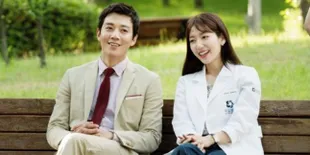 Setelah Adu Tinju, Park Shin Hye dan Kim Rae Won Saling Mengipasi