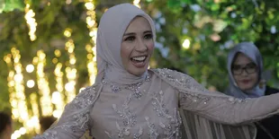 Beri Kejutan, Amy Search Ikut Meriahkan Resepsi Laudya Cynthia Bella