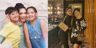 Betah Jadi Single Mom, Ini 8 Potret Angel Karamoy Bareng Dua Anaknya yang Beranjak Besar - Ibunya Awet Muda