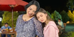 Biasanya Penuh Konflik, Potret Nana dan Farah Buwana 'BUKU HARIAN SEORANG ISTRI' Berpelukan: Menantu &#38; Mertua Akur!