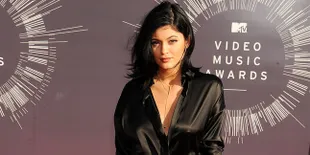 Bibir Sensual, Impian Kylie Jenner Sejak Usia 10 Tahun