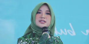 Bikin Brand Kecewa Karena Berhijab, Chacha Frederica Tak Diberi Bonus