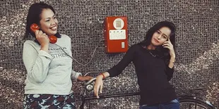 Bikini Ulfi Damayanti Dihujat Netizen, Elly Sugigi Pasang Badan Bela Sang Anak