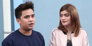 Billy Syahputra Dirawat di Rumah Sakit, Hilda Vitria Siaga Menemani