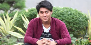 Bintang 'Anak Jalanan' Curi Ilmu Roger Danuarta &#38; Stefan William