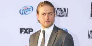 Bintangi Film Erotis, Charlie Hunnam Tak Mau Main-Main