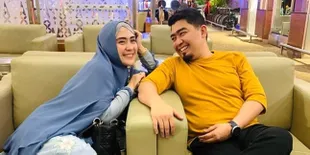 Blak-Blakan! April Jasmine Dua Kali Minta Ustaz Solmed Berpoligami, Alasannya Bikin Terenyuh