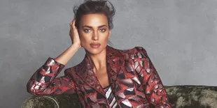 Body Irina Shayk Usai Melahirkan, Makin Hot Bikin Iri Maksimal