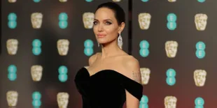 Brad Pitt &#38; Charlize Theron Dikabarkan Pacaran, Apa Kabar Angelina Jolie?