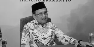 [Breaking News] BJ Habibie Meninggal Dunia