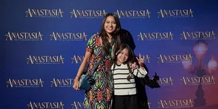 Bridgia Anak Acha Septriasa Gelar Pameran Lukisan, Bakat Melukis Sudah Terlihat Sejak Usia 2 Tahun