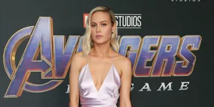 Brie Larson Tunjukkan Kemampuan Bermusik dengan Cover Lagu Satu ini