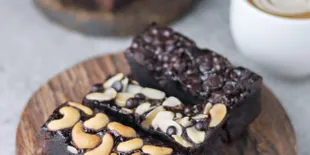 Brownies Enin Nina, Camilan Nikmat Asal Bandung Yang Bisa Bikin Mood Naik