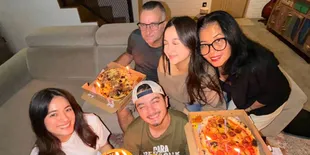 Bryan Domani Ulang Tahun ke-26, Rayakan Bareng Mawar de Jongh dan Keluarga