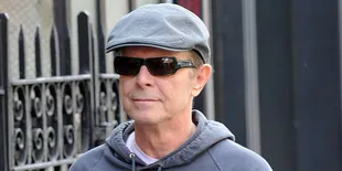 Buat Lagu Baru, David Bowie Isi Soundtrack Film