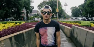 'Buka Mata', Barisan Nada Untuk Menyadarkan Kamu Yang Jomblo