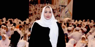 Buka Puasa Bareng, Jenny Rachman Ajak 500 Yatim Doakan Jupe