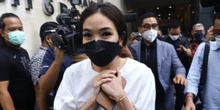 Bukan Bermaksud Norak, Ini Alasan Gisella Anastasia Umumkan Putus Dari Wijin Lewat Postingan Instagram
