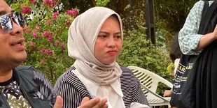 Bukan dari Fredy Pratama, Istri Ungkap Sumber Uang Senilai Rp4 Juta yang Diterima Zul Zivilia Selama Dipenjara