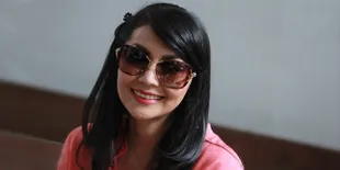 Bukan Muhrim, Tessa Kaunang Tak Mau Pegangan Tangan Dengan Sandy