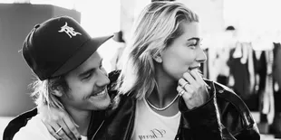 Bukan Pertengkaran, Ini Alasan Justin Bieber Menangis Bersama Hailey