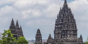 Bukan Sekadar Foto di Depan Candi, Ini 5 Faktor yang Membuat Prambanan Berbeda dari Wisata Sejarah Lainnya