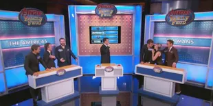 Bukannya Melawan Kejahatan, Avengers Malah Asyik Main Kuis