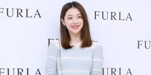 Bukti Nyata Kecantikan Sulli f(x) Tanpa Oplas, Bening Memesona!