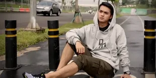 Bulan Ramadan, Anak Ricky Harun Juga Ikutan Sahur