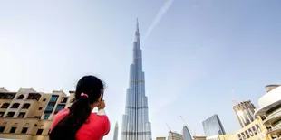 Burj Khalifa, Satu Bangunan Dengan Tiga Zona Waktu Berbeda