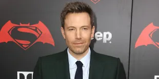 'BVS' Dapat Banyak Review Negatif, Ben Affleck Sedih Banget