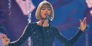 Calvin Harris Tampil di Klub, Taylor Swift Joget &#38; Nyanyi Asik