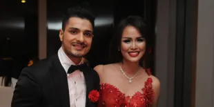 Cantiknya Ibu dan Adik Vin Rana Saat Hadir di Pesta Lamaran