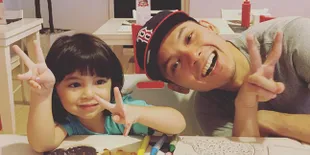 Cara Jitu Ben Kasyafani Ajarkan Agama Pada Sienna
