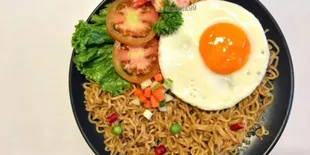 Cara Menghindari Mie Telur Menggumpal Setelah Direbus