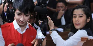 Cemburu, Awal Pertengkaran Eza - Ardina Rasti