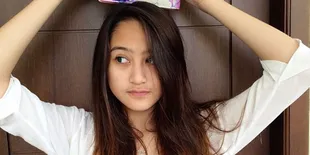 Centilnya Salshabilla Adriani Nyanyi 'Lazy Song'