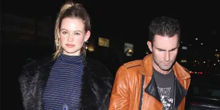 Cerita Adam Levine Temani Istri Melahirkan, Hampir BAB di Celana