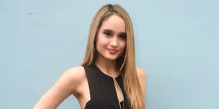 Cerita Cinta Laura Ketemu Bradley Cooper &#38; Foto Bareng Matt Damon