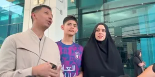 Cerita King Faaz Terharu Bisa Lihat Kabah di Pengalaman Umrah Pertama