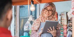 Cerita Mengelola Toko Kelontong Warisan Keluarga, Modal Ikut Kompetisi Total Hadiah Rp 20 Juta Lho!