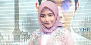 Cerita Prilly Latuconsina Soal Berhijab: Jangan Dipaksa Kalau Hati Belum Siap