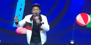 Ceritakan Nasibnya Yang Sempat Gantung Mic, Egi SUCA 4 Dipuji Raditya Dika
