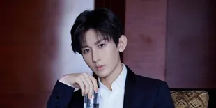 Cheng Yi Jatuh Saat Syuting Adegan Berbahaya Tanpa Matras, Fans Khawatir Doi Malah Cengar-Cengir