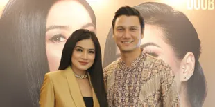 Christian Sugiono Simpan Baju Lawas Titi Kamal yang Pernah Dipakai Saat Jadi Model Video Klip